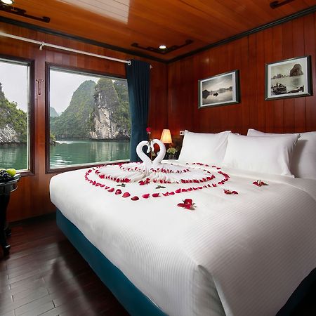 Flamingo Luxury Cruises 호텔 하롱 외부 사진