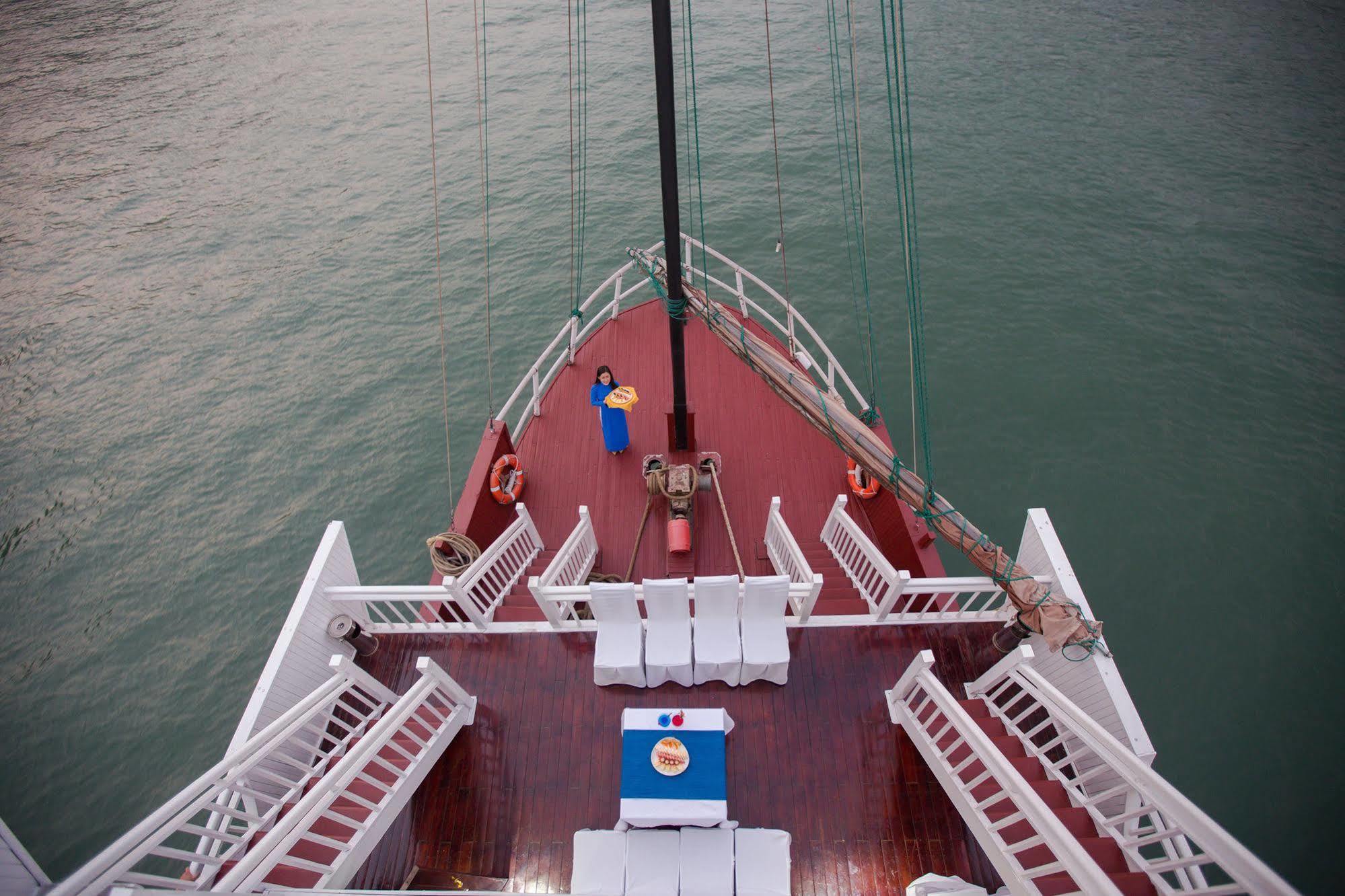 Flamingo Luxury Cruises 호텔 하롱 외부 사진