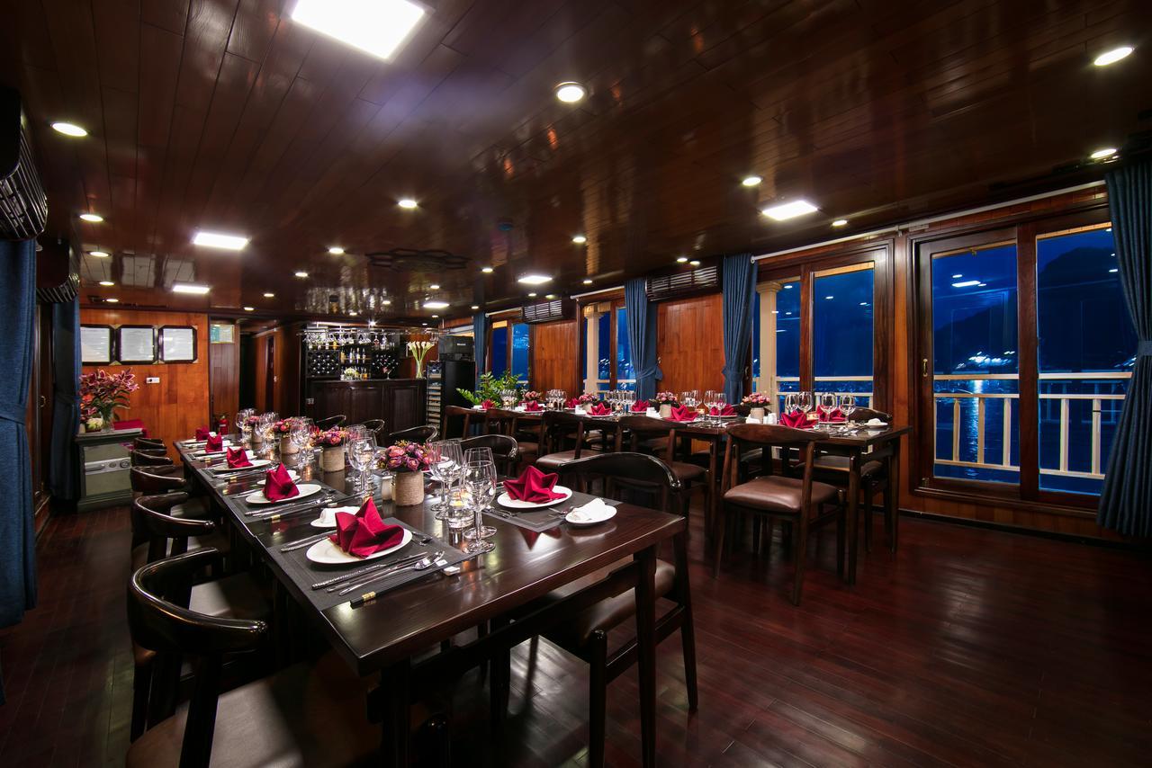 Flamingo Luxury Cruises 호텔 하롱 외부 사진