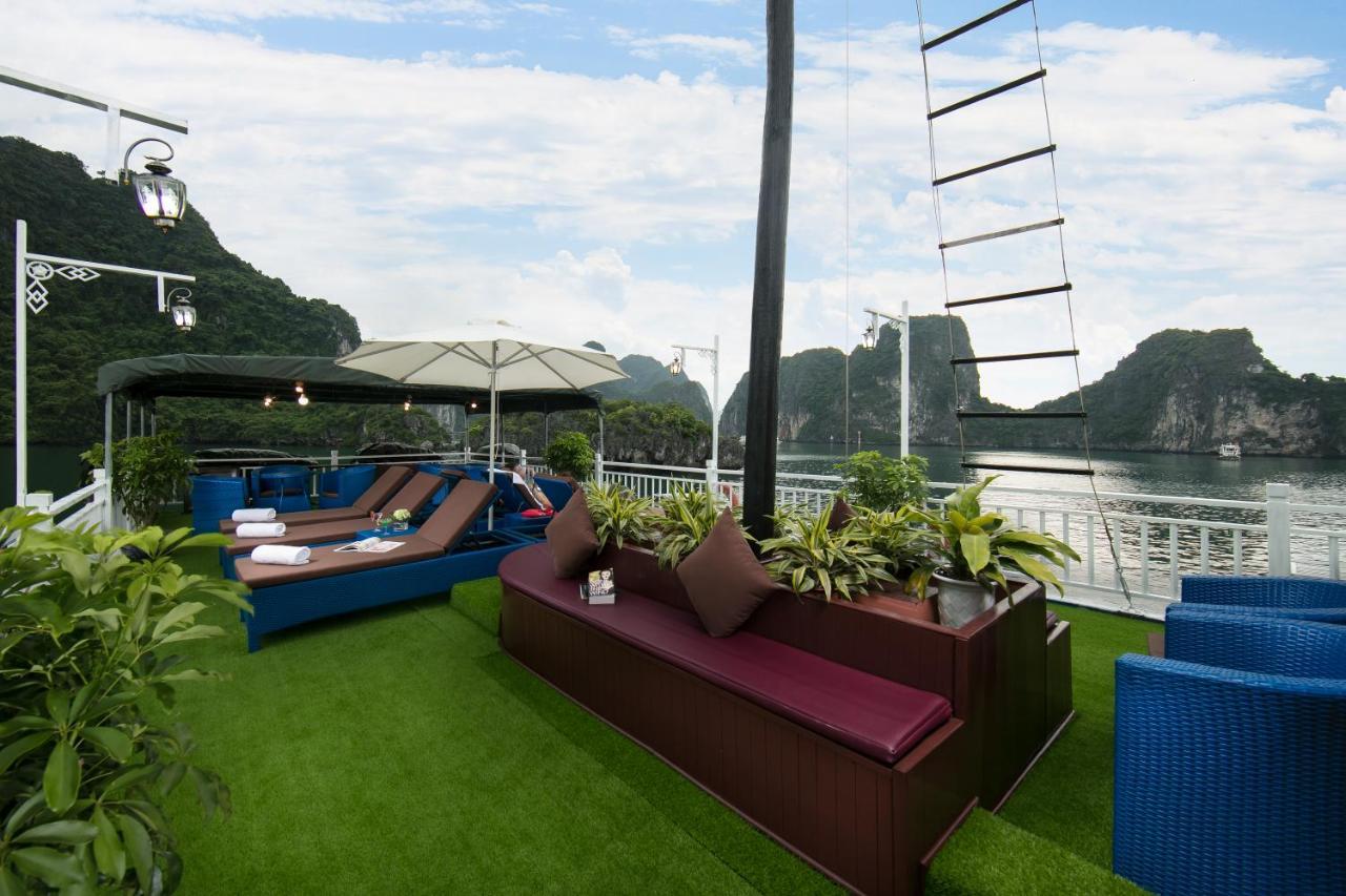 Flamingo Luxury Cruises 호텔 하롱 외부 사진