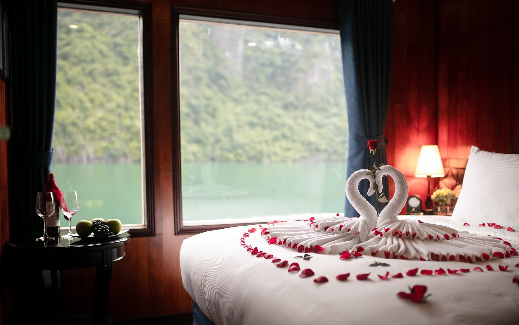 Flamingo Luxury Cruises 호텔 하롱 외부 사진