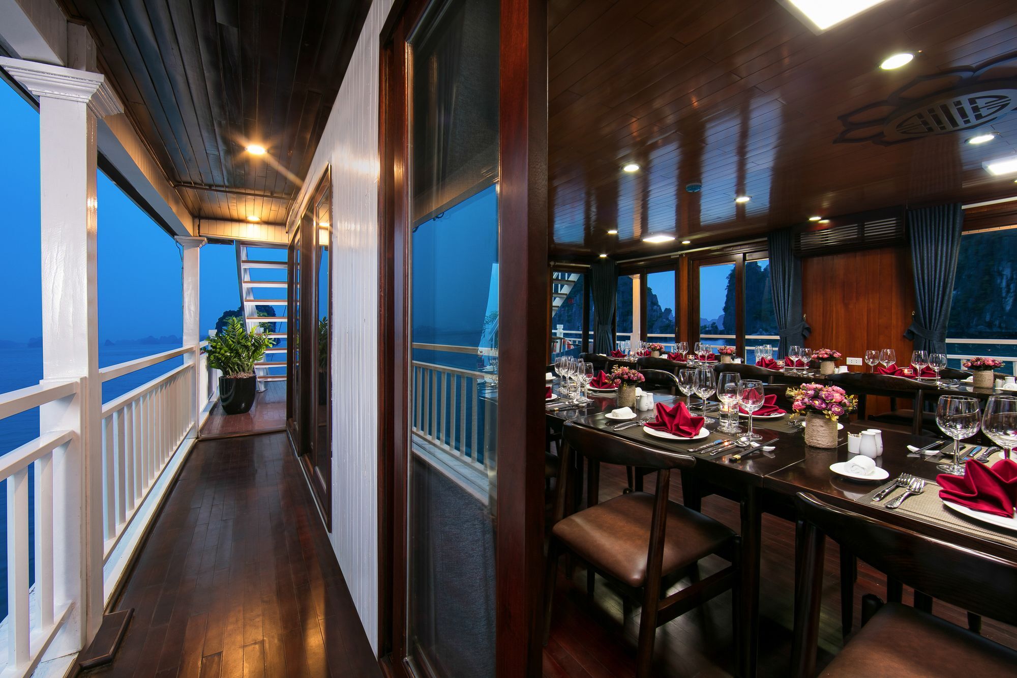 Flamingo Luxury Cruises 호텔 하롱 외부 사진